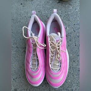 Nike Pink and Beige Layered Wave Sneakers